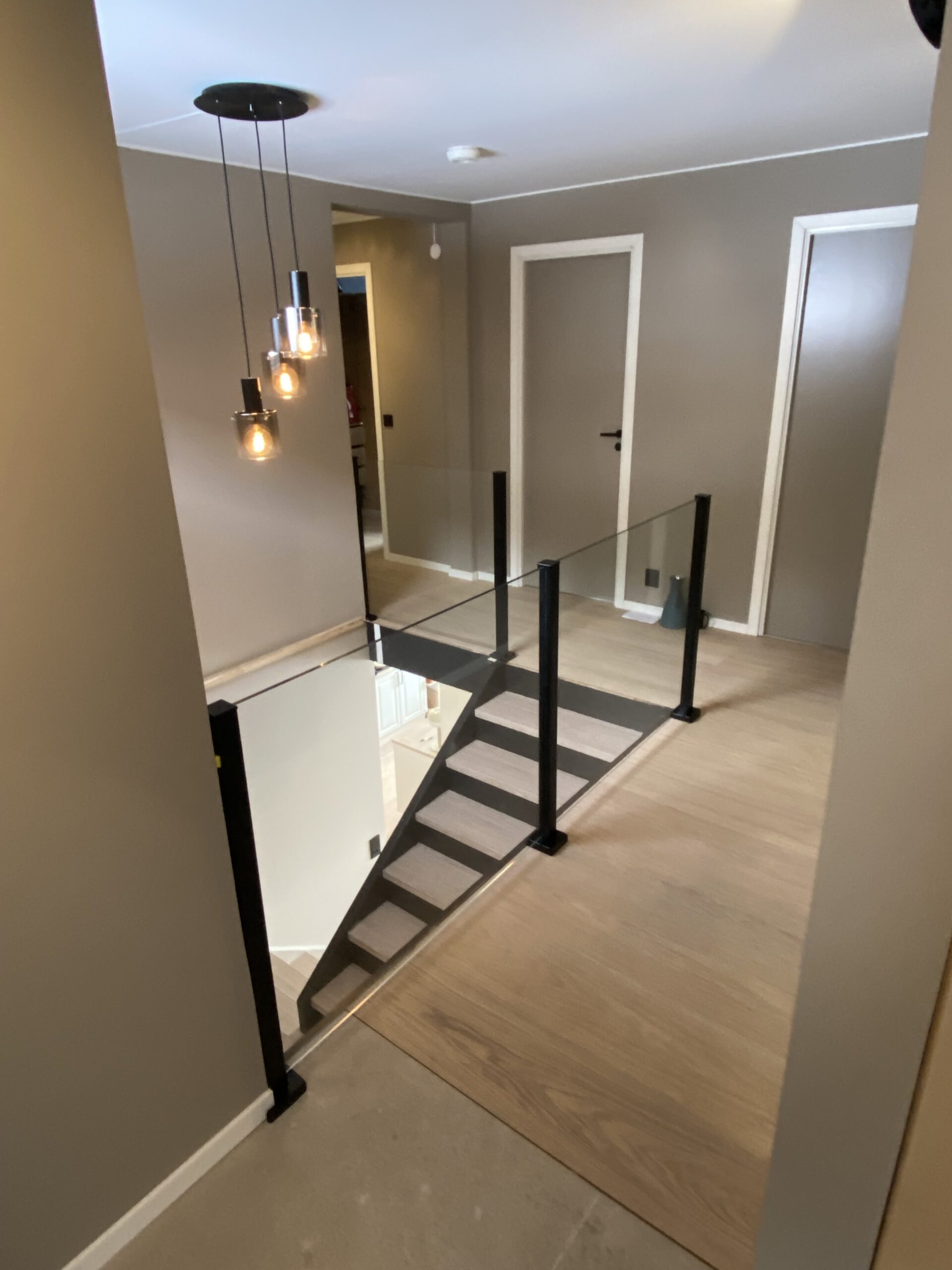 glass_stolpe_rekkverk